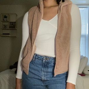 Soft Blush Fluffy Vest